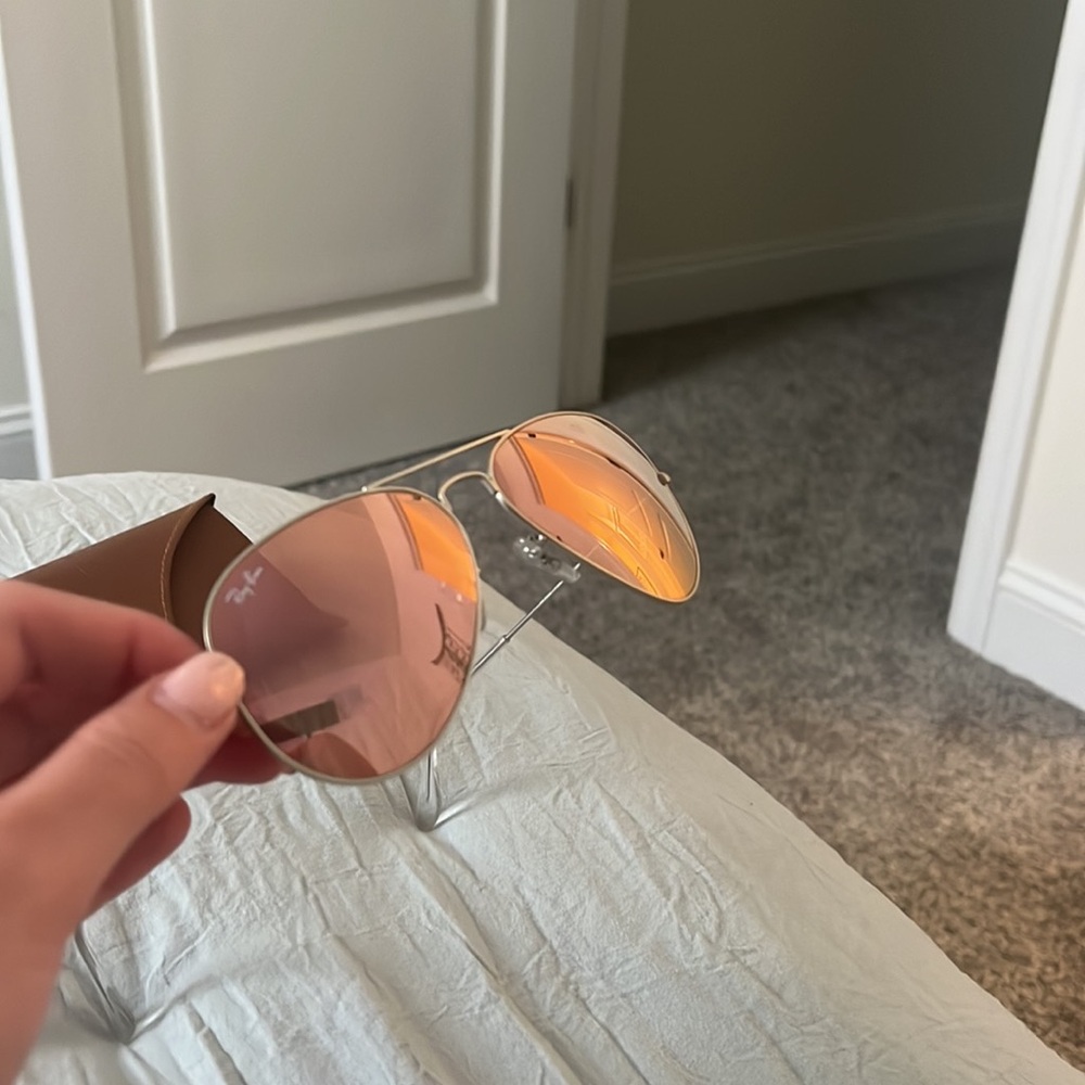 Pink Aviator Ray-Bans - Picture 2 of 4